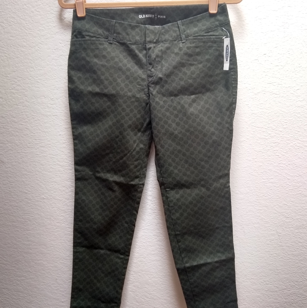Old Navy Green Polkadot Pixie Pants